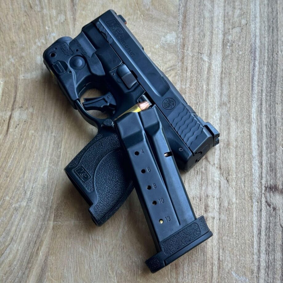 Smith & Wesson M&P9 Shield Plus 13+1 capacity