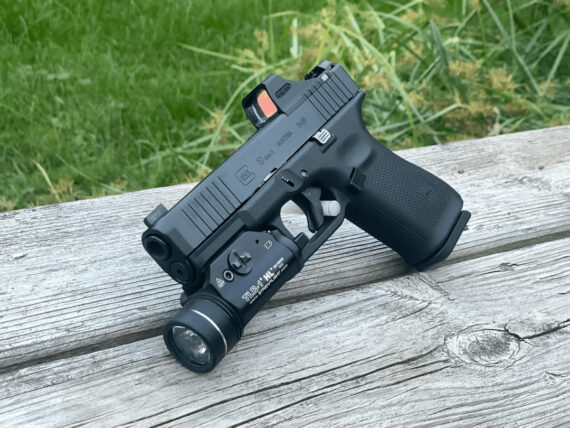 Holosun SCS-MOS paired with a Streamlight TLR-1 HL