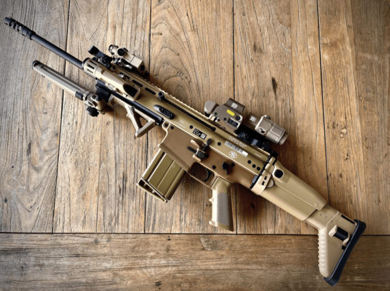 FN SCAR 17S