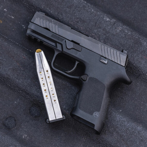 Magpul AMAG 15 SG9 9mm 15 Round Magazine for SIG P320 Compact