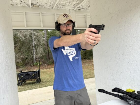 Shooting Smith & Wesson Bodyguard 2.0