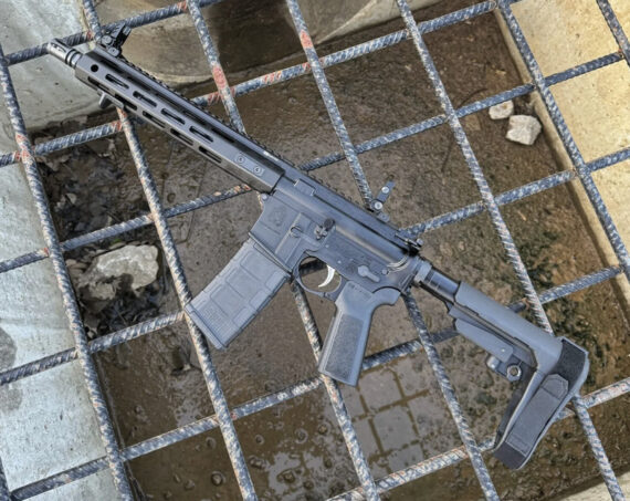 AR-15 with PMAG